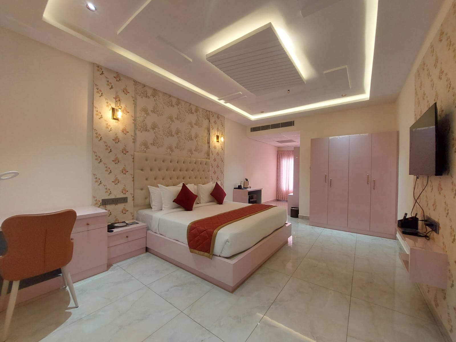 Royal Suite